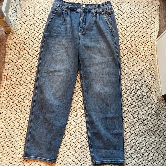 Pilcro by Anthropologie Pleated Straight Leg Jeans Size 29 - Picture 3 of 8